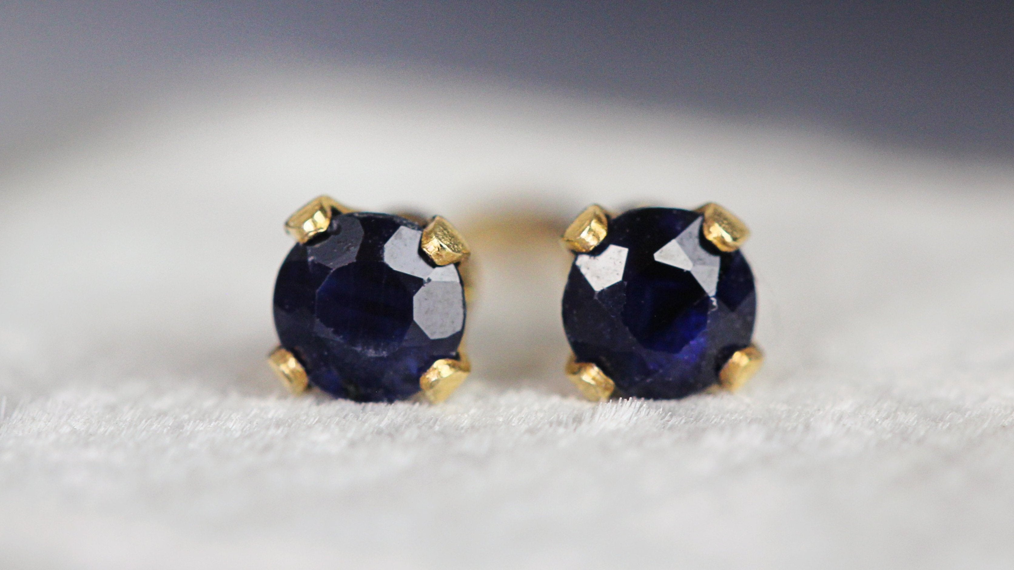 SEPTEMBER BIRTHSTONE